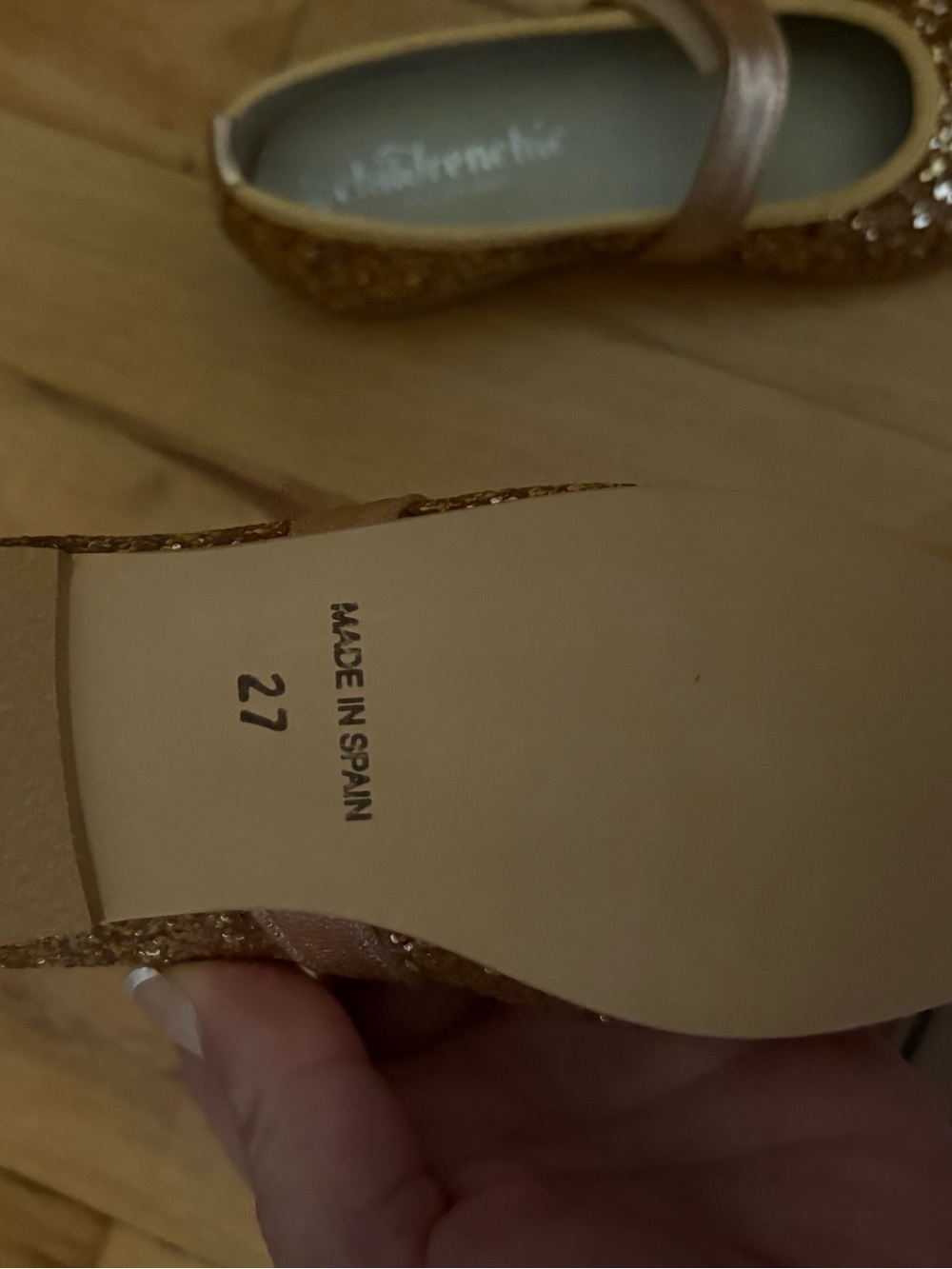 Girls' Glitter Gold Mary Jane Dress Shoes with Adjustable Strap - Picture 3 of 5